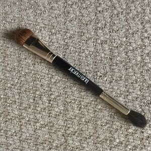laura mercier ponytail/all over eye color brush